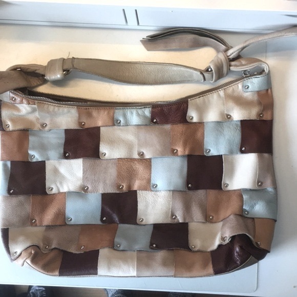 - B. Makowsky Vintage Leather Patchwork Large Bag. P/A1021/ - Picture 1 of 14